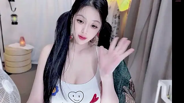 美女Yoyila_7在线直播