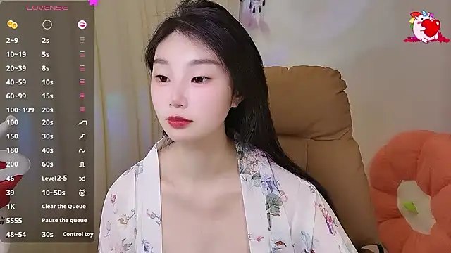 美女shaovu在线直播