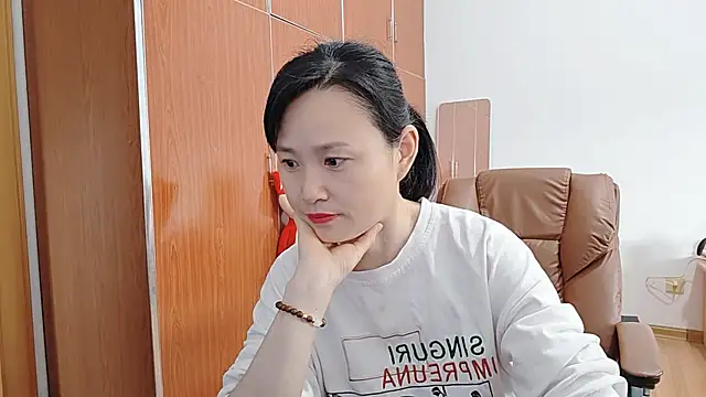 美女Haili-1在线直播