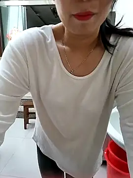 美女mimi520在线直播