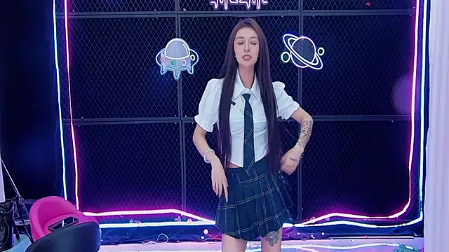 美女hymsv222by在线直播