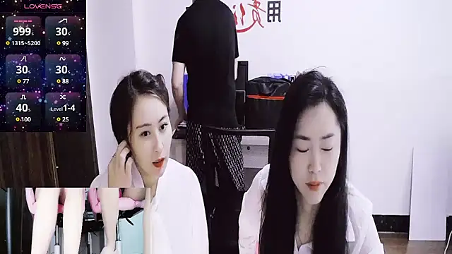 美女jiaojiao2003在线直播