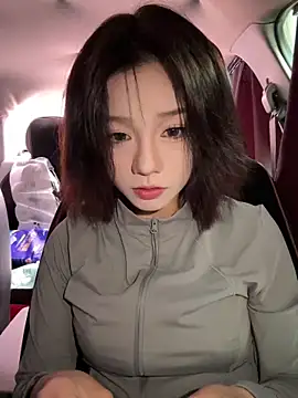 美女Asia-Melody在线直播
