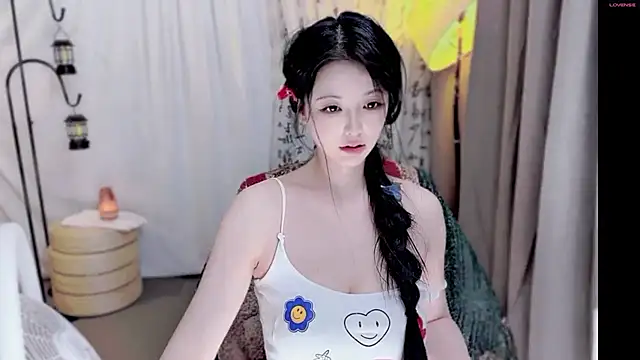 美女Yoyila_7在线直播