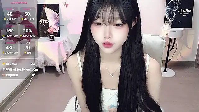 美女-EEBABY在线直播