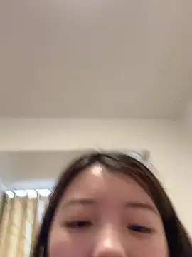 美女172---49----xiaoxue在线直播