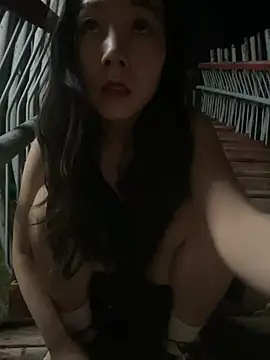 美女xinmeng-000在线直播