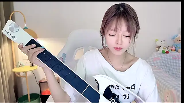 美女Hello-beibei在线直播