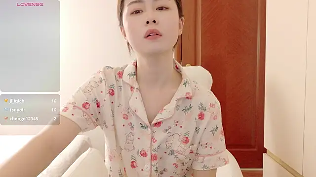 美女shishimeng0001在线直播