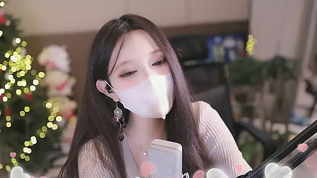 美女yaya_86在线直播