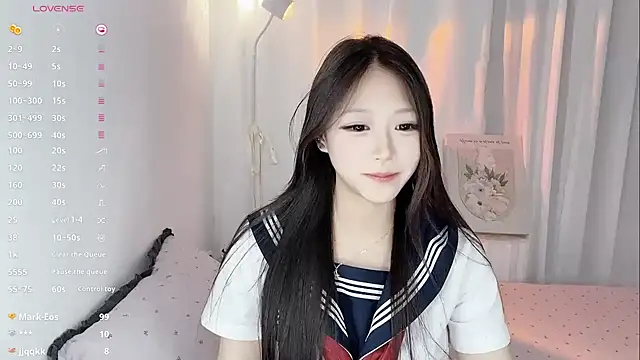 美女-monica-tina-在线直播
