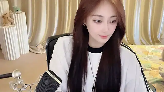 美女Daisy-77在线直播