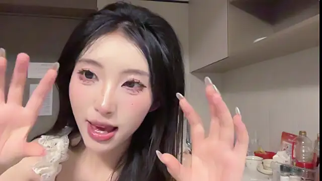 美女zhaozhao69在线直播
