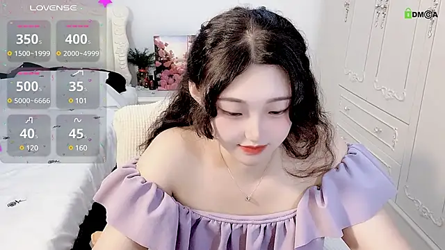 美女TW_doll在线直播