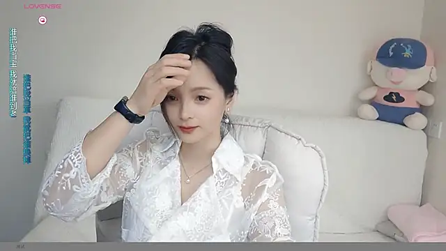 美女-Judy-在线直播