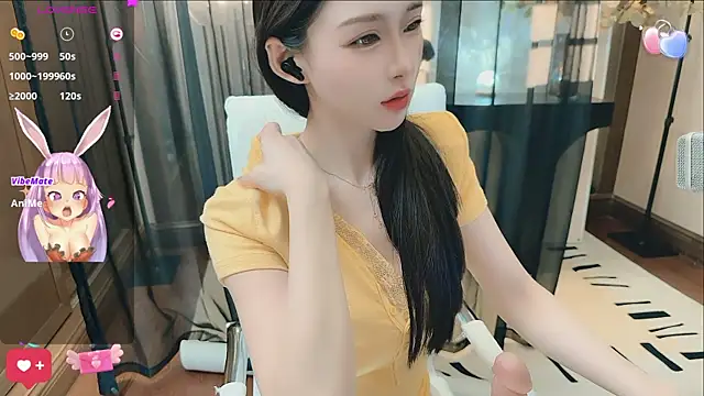 美女Aisi-20在线直播