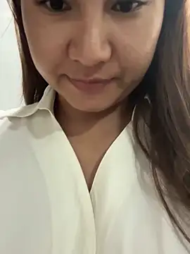 美女Emmie767在线直播