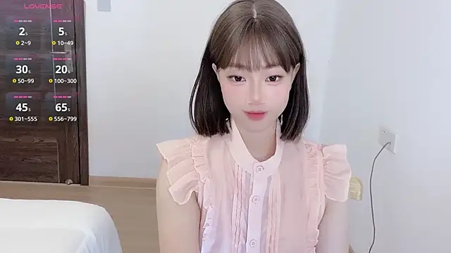 美女Morpho_menelaus_在线直播