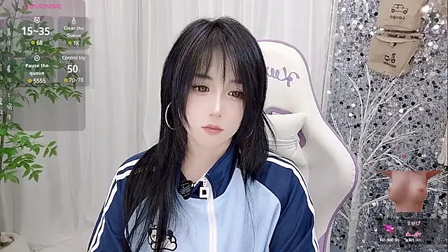 美女caicai99在线直播