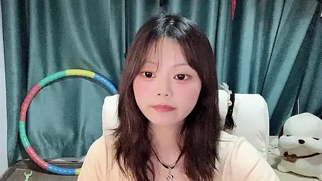 美女sissieoz在线直播