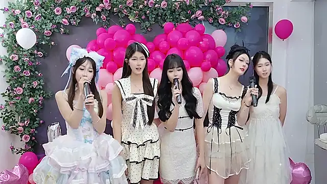 美女AngelWings_在线直播
