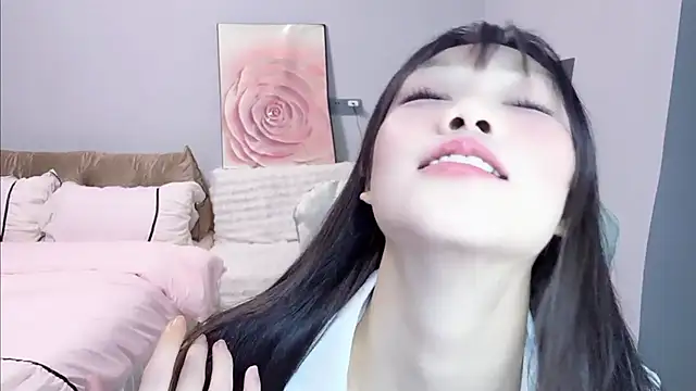 美女suyaoyao-x在线直播