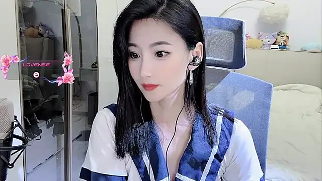 美女feifei-love在线直播