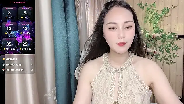 美女88T88-Aoo在线直播
