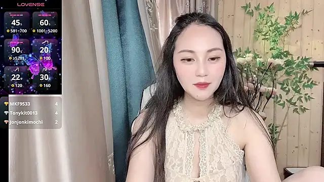 美女88T88-Aoo在线直播