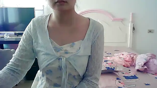 美女CN-Xiaoxi在线直播