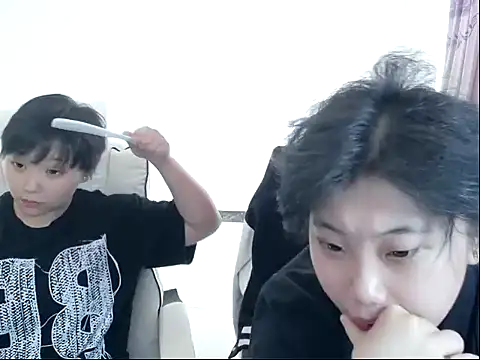 美女Yuisv03在线直播