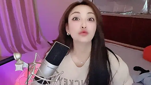 美女Daisy-77在线直播