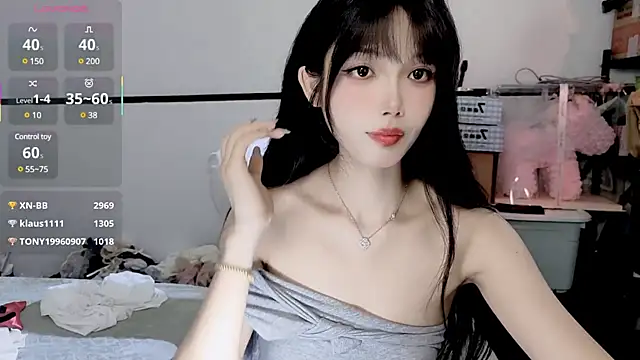 美女XueNi-888在线直播