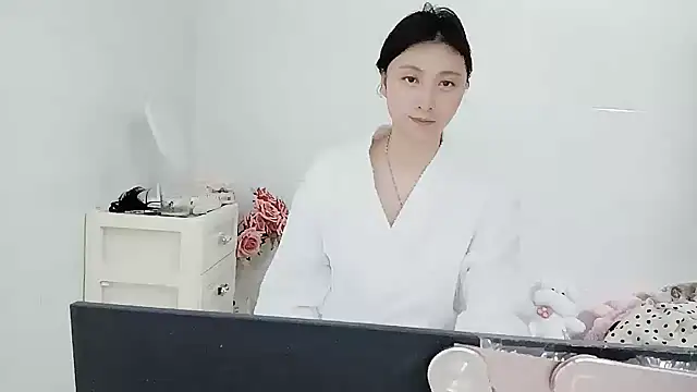 美女cathy00在线直播