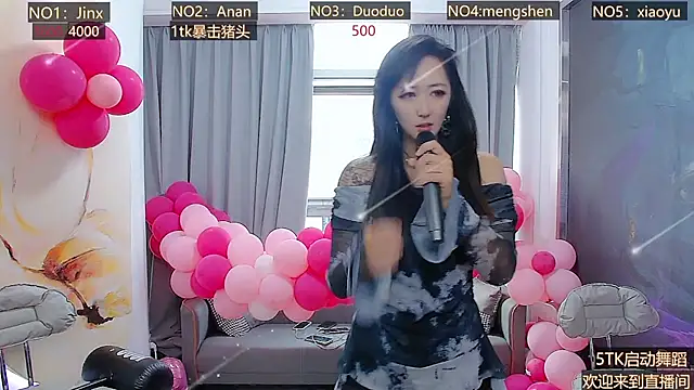 美女AOAGIRL222在线直播