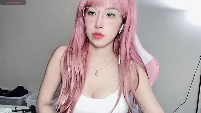美女Judyshen在线直播