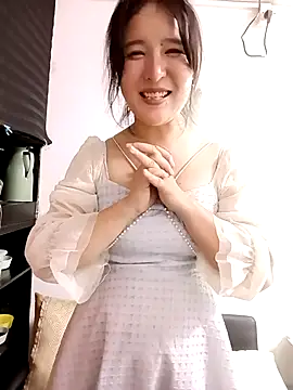 美女bobopanpan在线直播