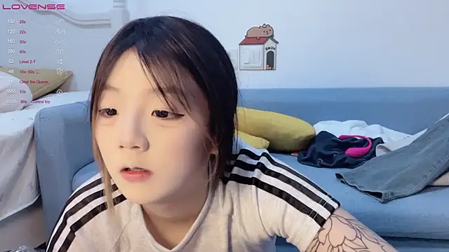 美女A_18_girls在线直播