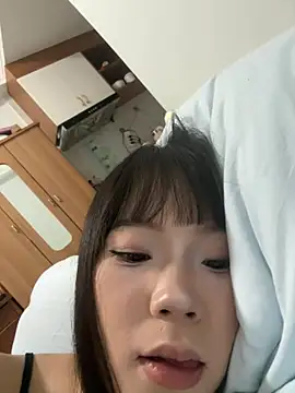 美女Lucy-m-在线直播