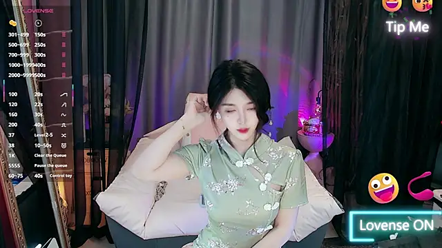 美女--Dioo--在线直播