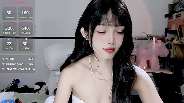美女XueNi-888在线直播