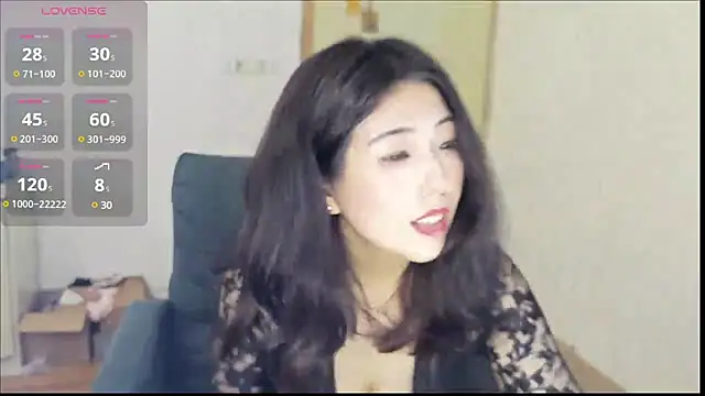 美女miya_520在线直播