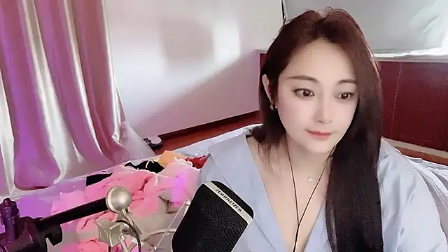 美女Daisy-77在线直播