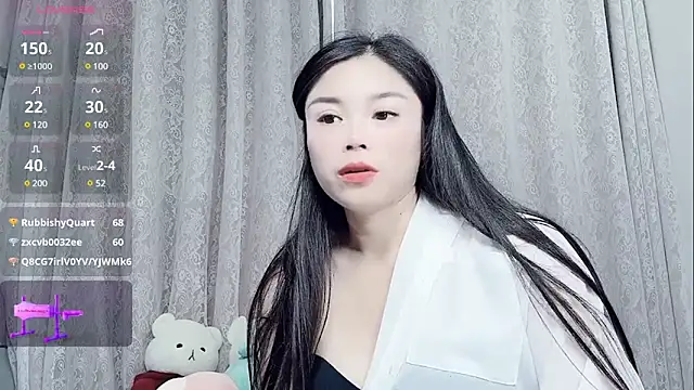 美女LAR-uh在线直播