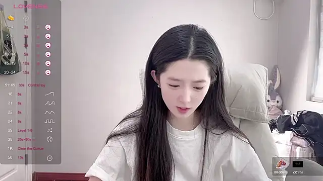 美女UU-1314在线直播