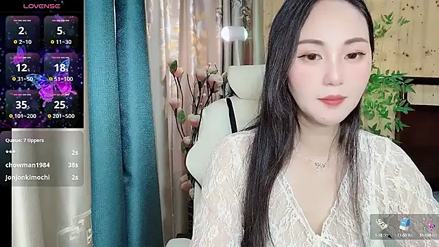 美女88T88-Aoo在线直播