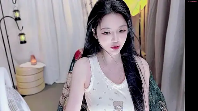 美女Yoyila_7在线直播