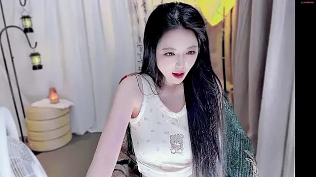 美女Yoyila_7在线直播