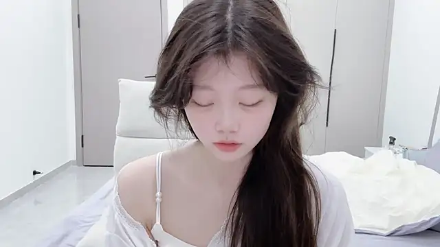 美女yang-yang-yang在线直播