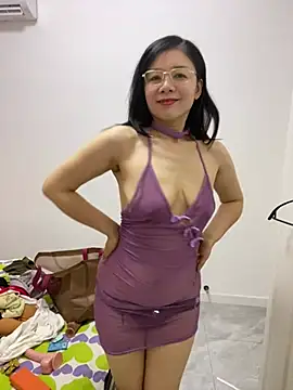 美女xiaowang0523在线直播